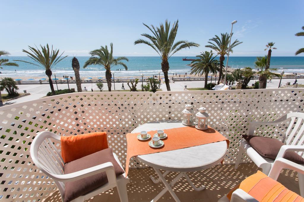 Liliane Apartment Σίτζες Δωμάτιο φωτογραφία